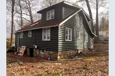 2115 Lakeside Dr, Vernon, NJ 07422 - Photo 1