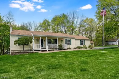 5 Oak St, Newton, NJ 07860 - Photo 1