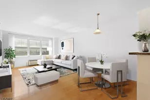 15 Enterprise Ct, Jersey City, NJ 07305 - Photo 1