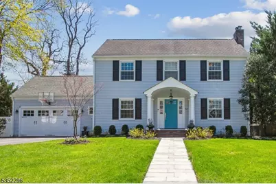 12 Beekman Rd, Summit, NJ 07901 - Photo 1