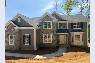 23 Gates Ave, Long Hill Township, NJ 07933 - Photo 1