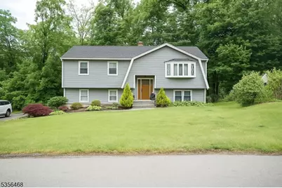 10 Lincoln Ave, Vernon, NJ 07462 - Photo 1