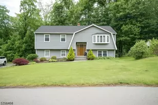 10 Lincoln Ave, Vernon, NJ 07462 - Photo 1