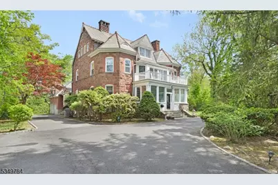 115 Kent Place Blvd, Summit, NJ 07901 - Photo 1