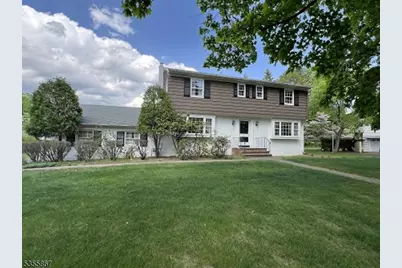 7 Fairhaven Dr, Parsippany, NJ 07950 - Photo 1