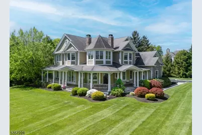 4 Belmont Ct, Bernards Township, NJ 07920 - Photo 1