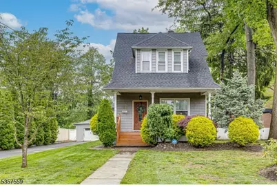 34 Spruce St, Cranford Township, NJ 07016 - Photo 1