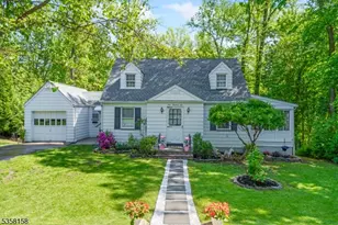 106 Mohawk Dr, Cranford Township, NJ 07016 - Photo 1