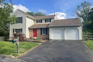 8 Mohegan Trail, Branchburg Township, NJ 08876 - Photo 1