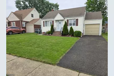 131 Palsa Ave, Elmwood Park, NJ 07407 - Photo 1