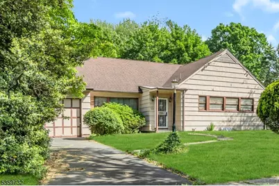 925 Stelle Ave, Plainfield, NJ 07063 - Photo 1