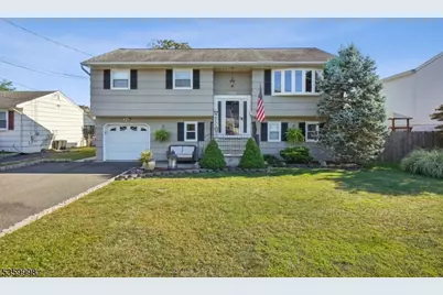 522 Hancock St, Middlesex, NJ 08846 - Photo 1