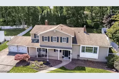 27 Bristol Place, Wayne, NJ 07470 - Photo 1