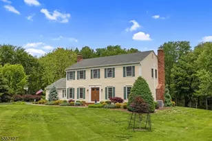 19 Bennington Dr, Mount Olive, NJ 07836 - Photo 1