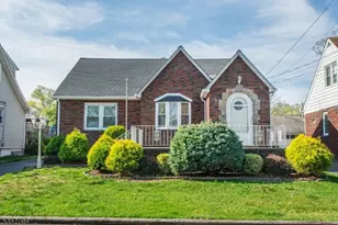 17 Wood St, Little Falls Township, NJ 07424 - Photo 1