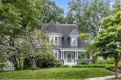 12 Winsor Pl, Glen Ridge, NJ 07028 - Photo 1