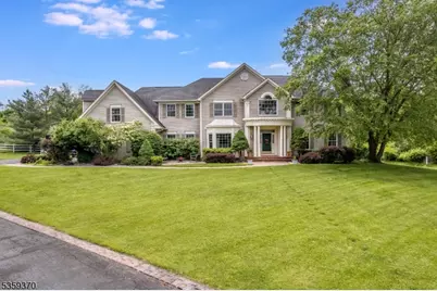 11 Winding Way, Chester, NJ 07930 - Photo 1