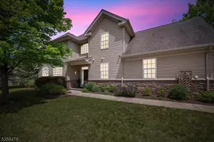 2 Fehervari Ct, Franklin Township, NJ 08873 - Photo 1