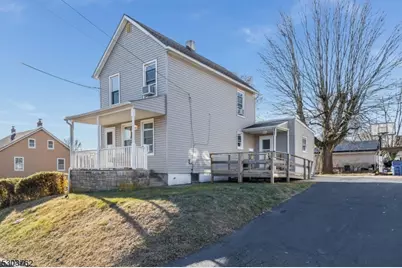 109 S Greasheimer St, Manville, NJ 08835 - Photo 1