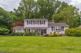 201 Dorset Dr, Clark Township, NJ 07066 - Photo 1