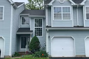 55 Weatherhill Rd, Hamburg, NJ 07419 - Photo 1