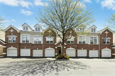 211 Swanstrom Pl #211, Union Township, NJ 07083 - Photo 1