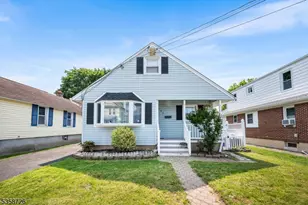 152 S 4th Ave, Manville, NJ 08835 - Photo 1