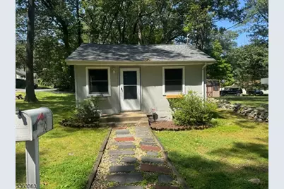 8 Spruce Path, Mount Arlington, NJ 07856 - Photo 1