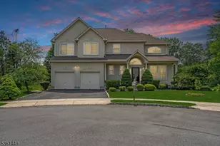 9 McGovern Ct, Bridgewater, NJ 08807 - Photo 1