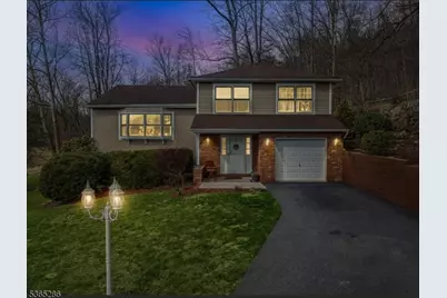 11 Rolling Hills Rd, Vernon, NJ 07461 - Photo 1