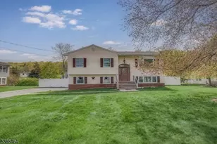 10 Longview Rd, Andover Township, NJ 07860 - Photo 1