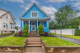 220 Victory St, Roselle, NJ 07203 - Photo 1