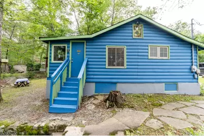 3 Maple Rd, Vernon, NJ 07461 - Photo 1