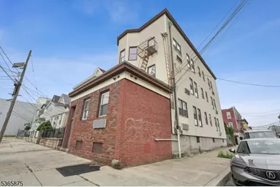 109 10th St, Passaic, NJ 07055 - Photo 1