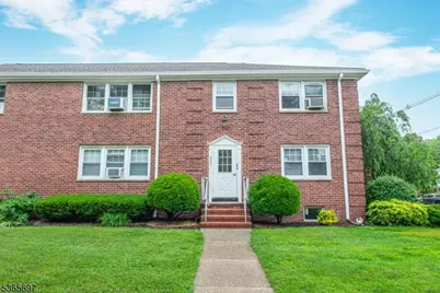 295 Bogert Rd Unit #1B, River Edge, NJ 07661 - Photo 1