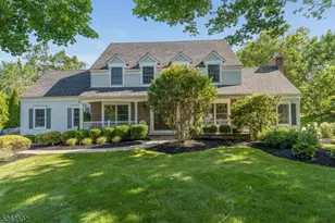 4 Fisher Ct, Raritan Township, NJ 08822 - Photo 1