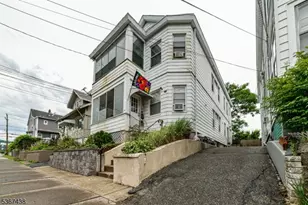 331 Dakota St, Paterson, NJ 07503 - Photo 1