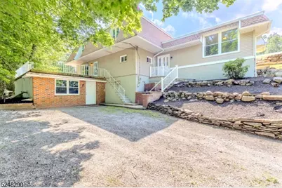 13 Wawayanda Rd, Vernon, NJ 07422 - Photo 1