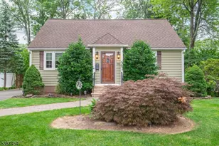 88 Overlook Ave, East Hanover Township, NJ 07936 - Photo 1