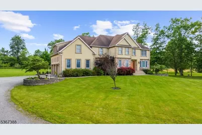 3 Stanbury Ln, Kingwood Township, NJ 08825 - Photo 1