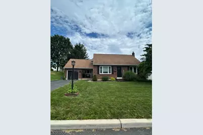 2 Lyons Ct, Alpha, NJ 08865 - Photo 1