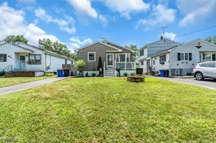 85 Catherine St, South Bound Brook Boro, NJ 08880 - Photo 1