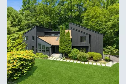 6 Colonial Ct, Randolph Township, NJ 07869 - Photo 1