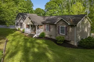 17 Glenn Ave, Glen Gardner, NJ 08826 - Photo 1