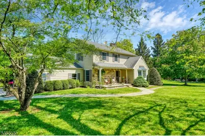 3 Scarlet Oak Rd, Tewksbury Township, NJ 07830 - Photo 1