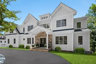 11 Penwood Rd, Livingston, NJ 07039 - Photo 1