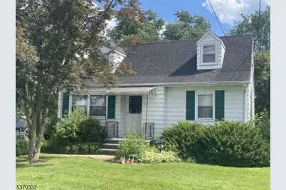 307 Sherman Ave, Raritan, NJ 08869 - Photo 1