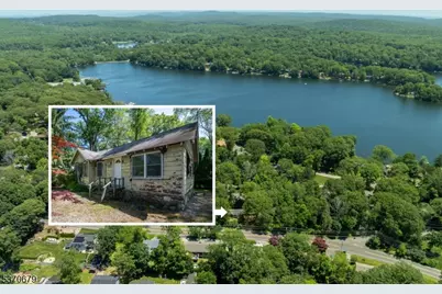 174 Highland Lakes Rd, Vernon, NJ 07422 - Photo 1