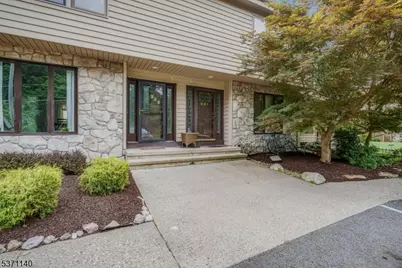 222 Cherokee Rd, Andover Township, NJ 07848 - Photo 1