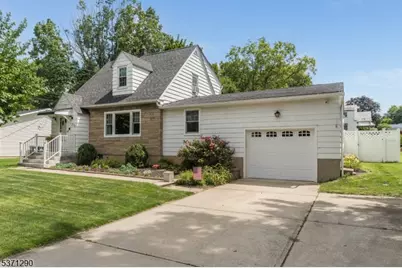 213 Stelko Ave, Lopatcong Township, NJ 08865 - Photo 1